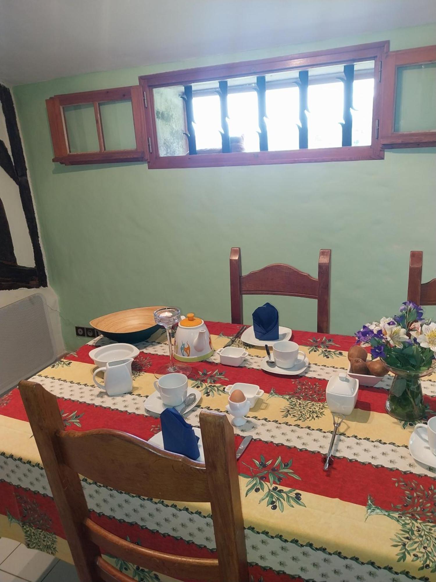Monfaucon  Les Bernus B&B 외부 사진